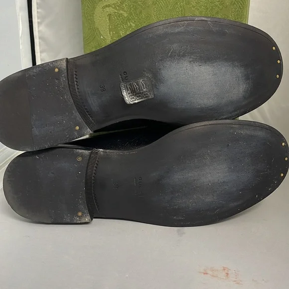 Pre Loved Gucci Betis Glamour Nero 700036 Loafer Black Mismatch size R39 & L38 - Picture 11 of 15
